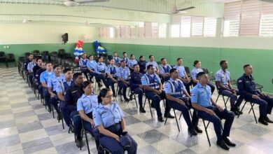 Policía escolar realiza charla de capacitación en Bani
