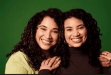 Dos hermanas llevan el nombre de Ocoa a través de marca que conquista la industria global de la belleza2}