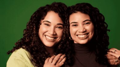 Dos hermanas llevan el nombre de Ocoa a través de marca que conquista la industria global de la belleza2}