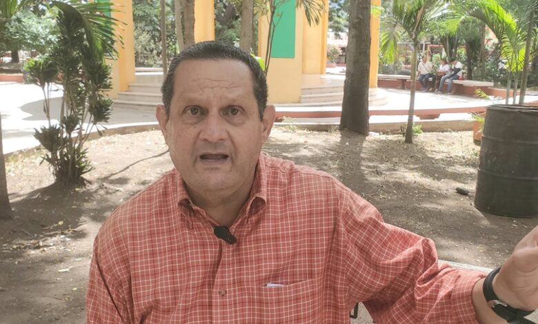 Obras Públicas señala obras en carpeta en Ocoa; esperan equipos para carreteras pésimas