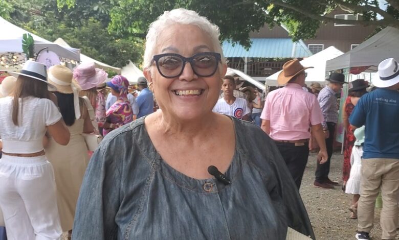 Patronista industrial Ocoeña Maritza Soto lleva 25 años impartiendo clases en Altos de Chavón