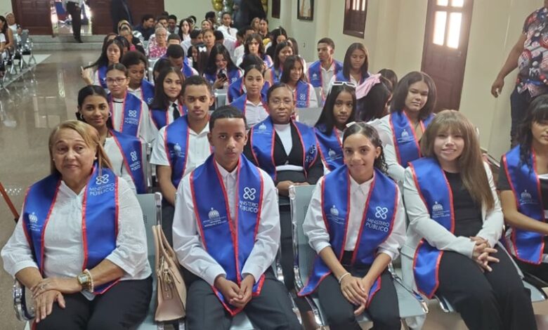 87 líderes mediadores de conflictos se gradúan en Ocoa; destacan impacto de programa
