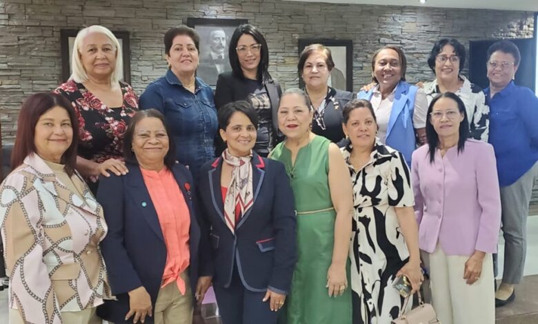 Especialista en salud mental destaca en Ocoa grandes avances alcanzados por las mujeres