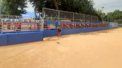 Fundación Rafael Subero realiza labores de embellecimiento del estadio de softbol de Ocoa