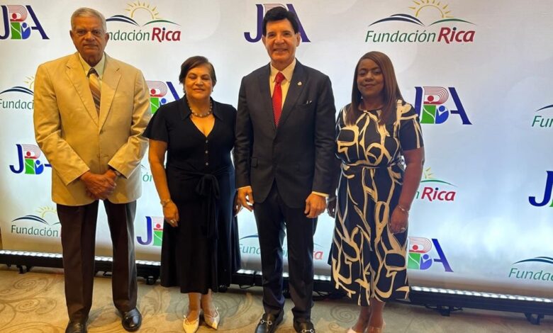 ADESJO gana Premio Nacional por su labor ambiental y recibirá RD$1,2 millones
