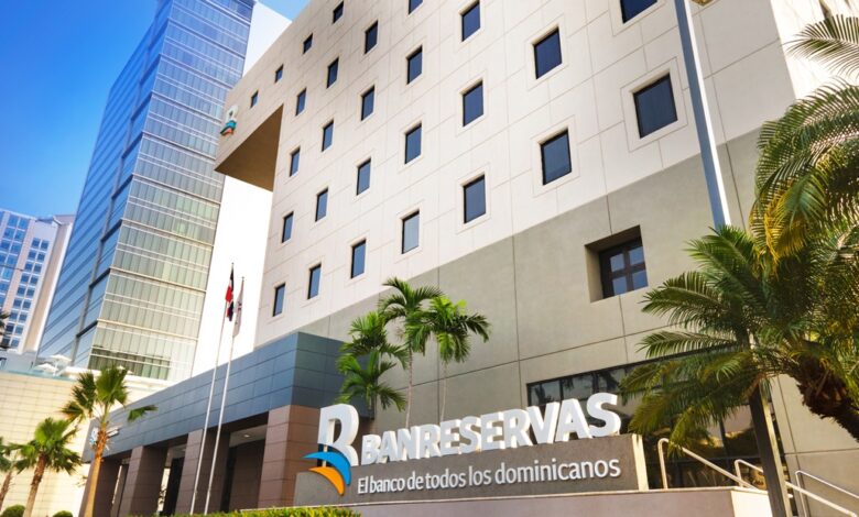 Banreservas se consagra con la mayor cantidad de premios internacionales en 2025, entre ellos mejor banco digital