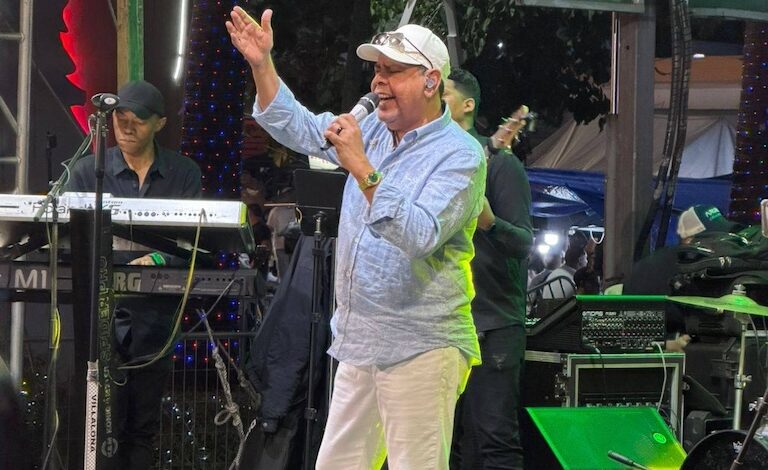 Fernando Villalona dice en Ocoa sus mayores logros han sido nacer, vivir y cantar; la música urbana es bonita, pero el merengue es otra cosa