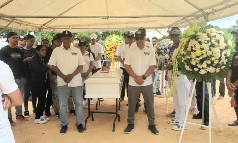 Orelvis Pujols ha dejado un gran dolor en el corazón de los compañeros, destacó liga cristiana softball Ocoa