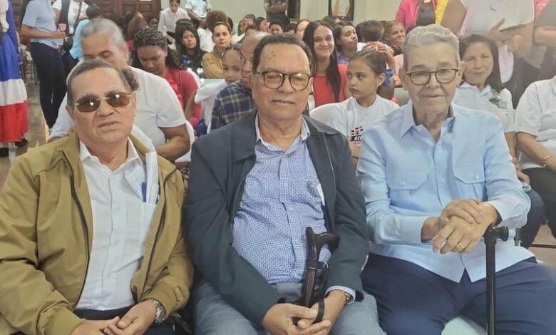 Concluye con éxito feria Arte, Expresión y Cultura en Ocoa